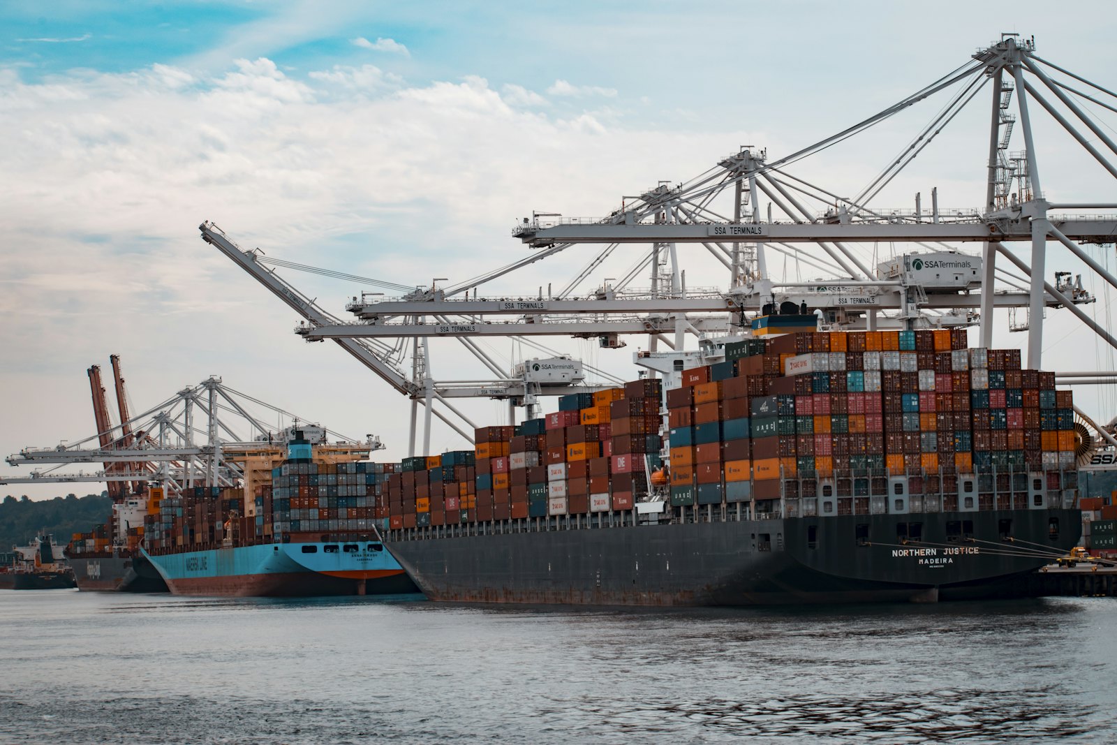 Container port, representing letter of credit automation with ELCO